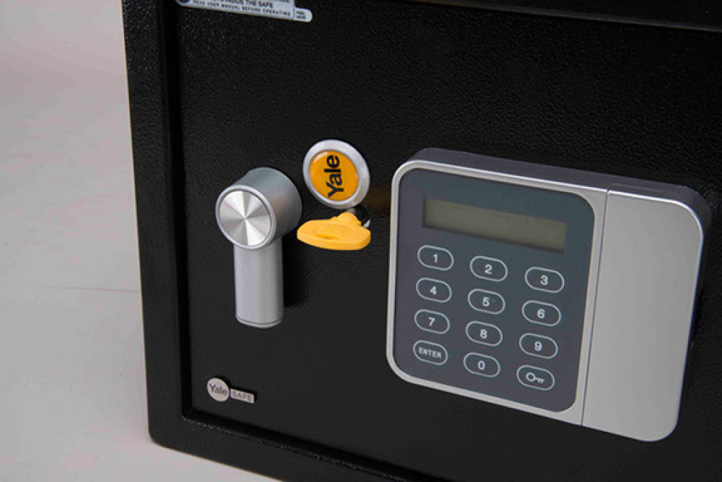 YALE Safe Guest Small YSG/200/DB2