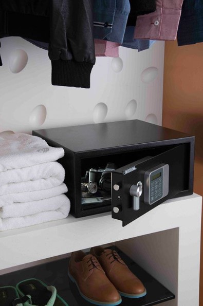 YALE Safe Guest Laptop YLG/200/DB1